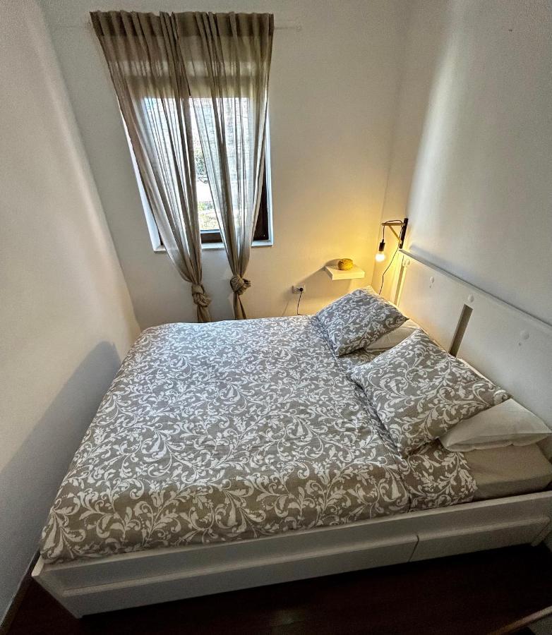 Elentoni Apartment ฟาชานา ภายนอก รูปภาพ
