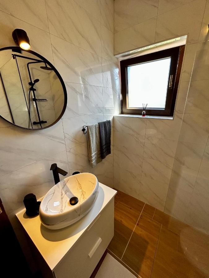 Elentoni Apartment ฟาชานา ภายนอก รูปภาพ